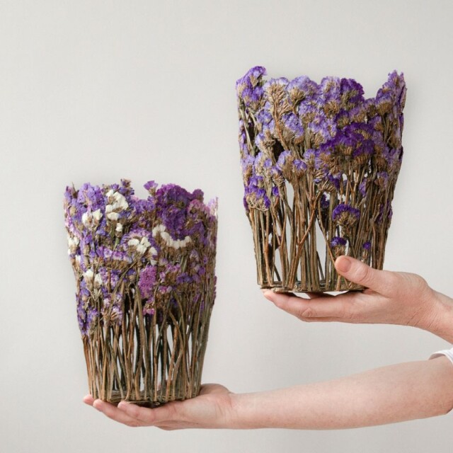 Красивые цветочные вазы для любителей сухоцветов цветов, Shannon, форму, создаёт, формирования, Clegg, скульптуры, использует, Ктото, которые, цветы, свежесрезанные, Художница, природа, непосредственно, вдохновила, скульптур, такого, создание, затем