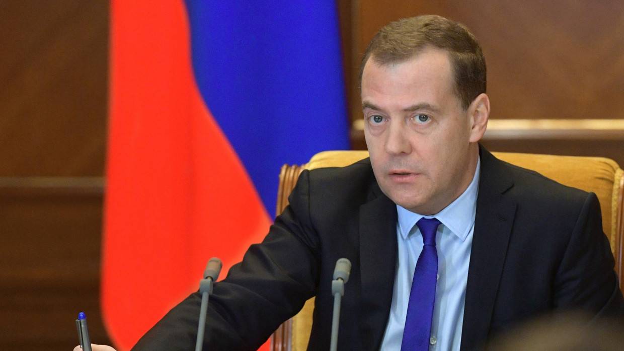 Медведев не стал говорить о действиях России в случае отказа США предоставлять гарантии