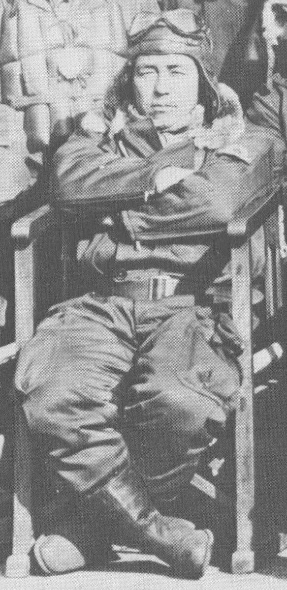 Самый буйный японский пилот Второй мировой войны - что вытворял летчик, обожавший летать под градусом? история