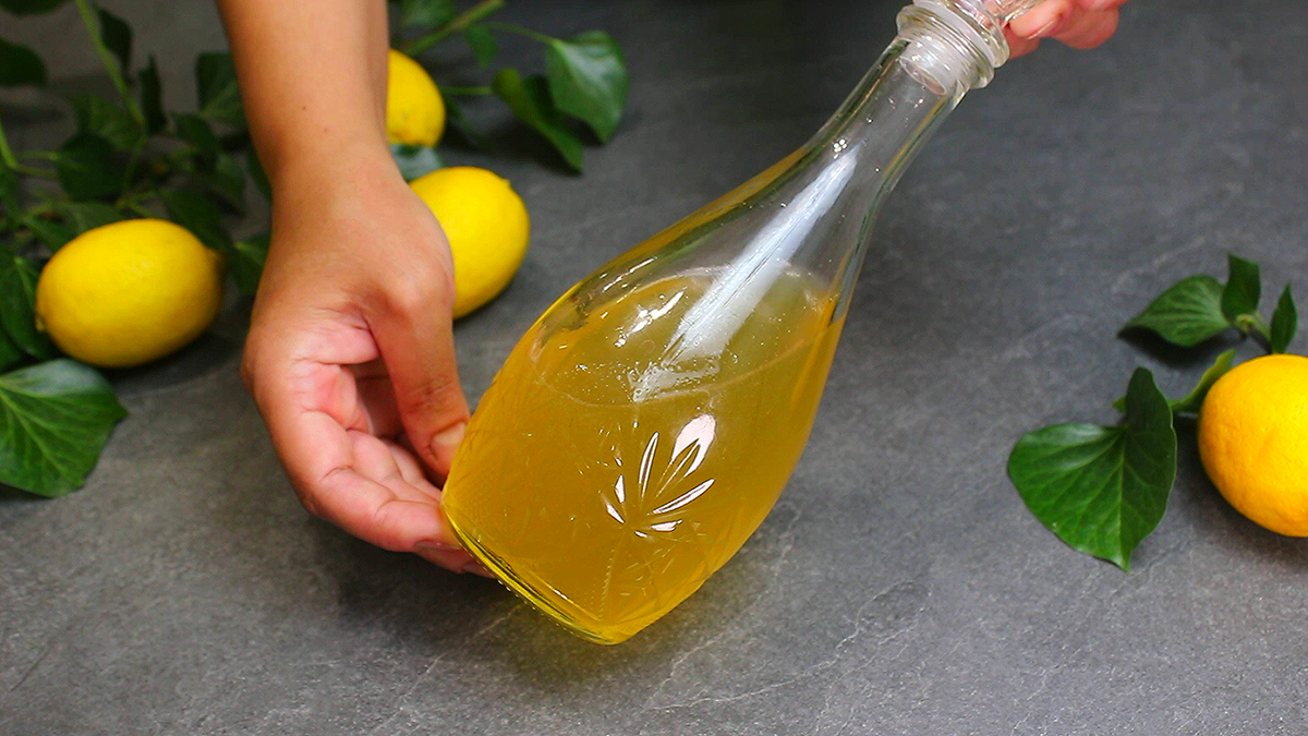 Сегодня будем делать Лимонче́лло – итальянский лимонный ликёр. Этот  вкусный напиток можно легко приготовить у себя дома.-7