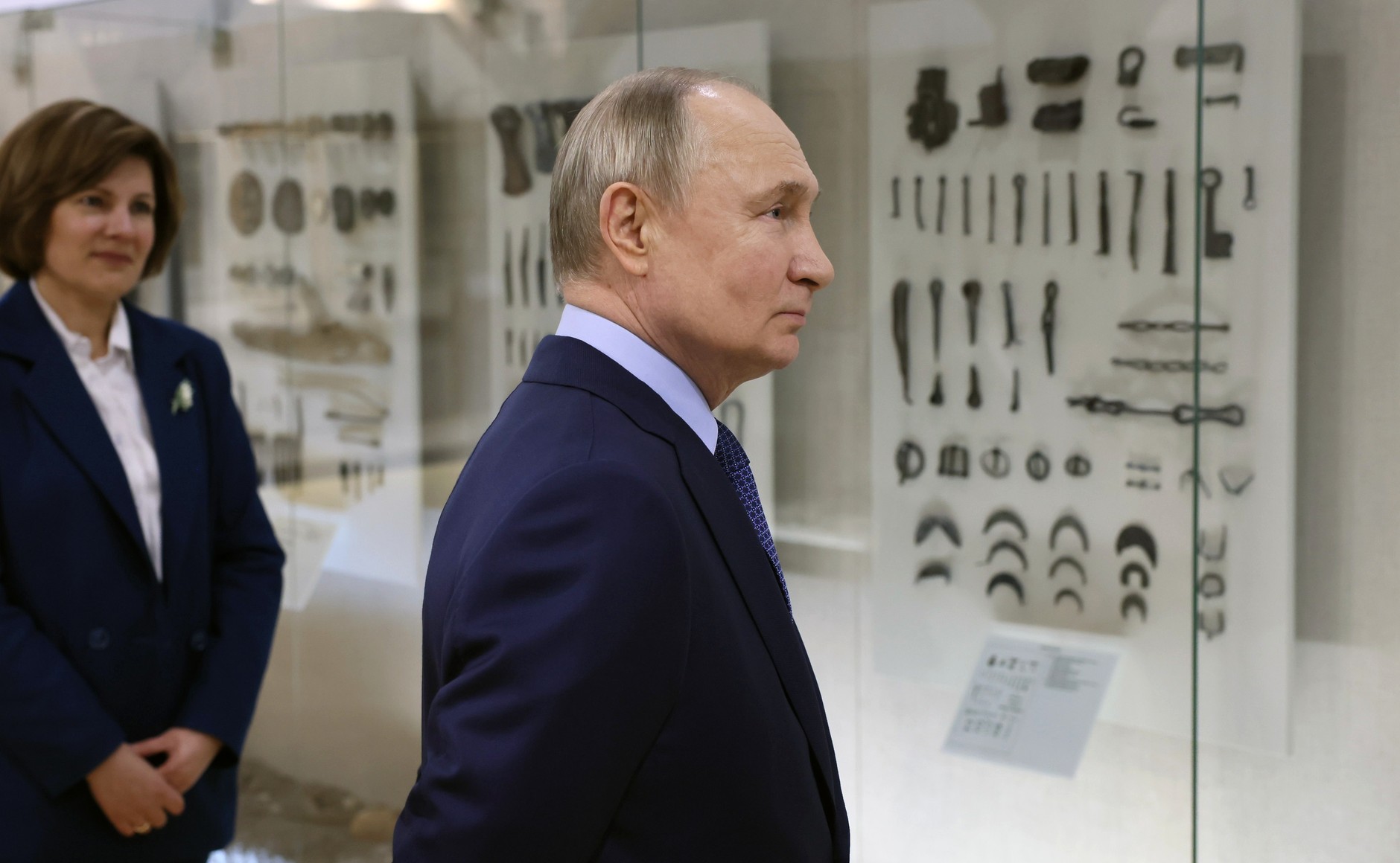 Реставрация усадьбы, новый музей и миллион работникам культуры: Итоги поездки в Торжок Владимира Путина