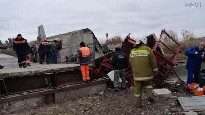 Глава Воронежской области взял на личный контроль обрушение моста