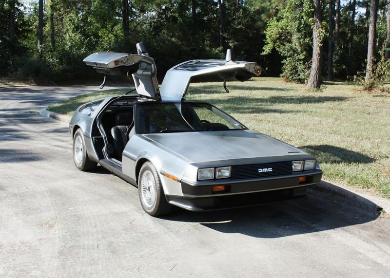 Автомобиль эпохи: легендарные и нестареющие DeLorean DMC-12 delorean dmc-12, авто, автомобили, автомобиль, машина, назад в будущее, фильм, фото