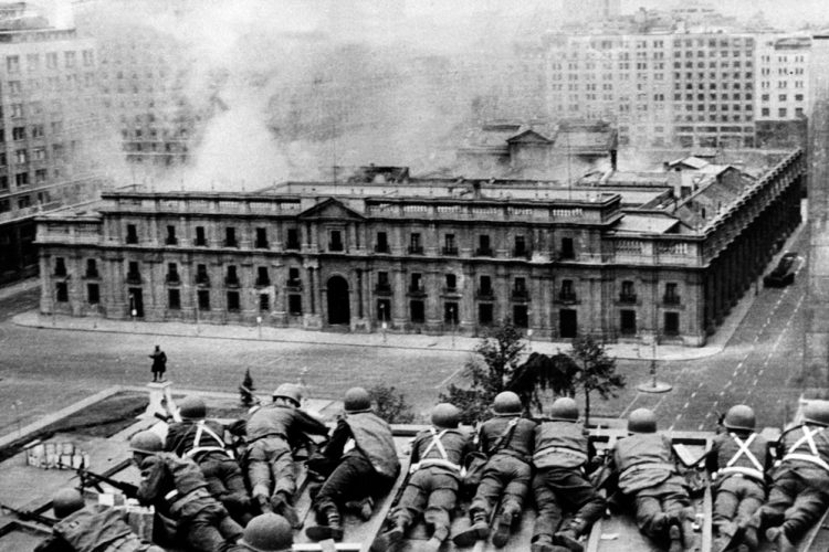 6La-Moneda-Palace-on-September-11-1973