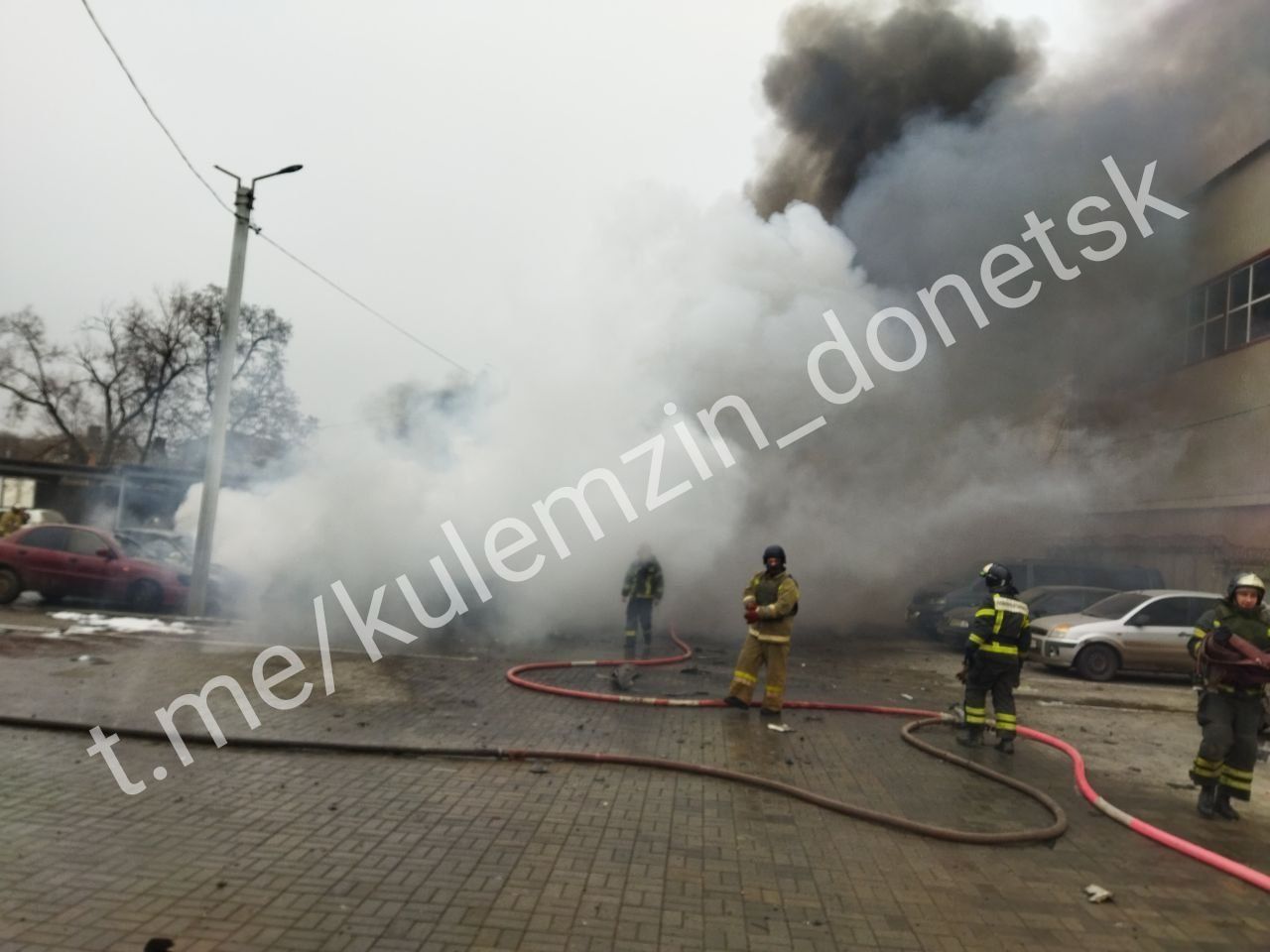 ДОНБАССКИЙ ФРОНТ: ОБОРОНА БАХМУТА РУШИТСЯ – ОСВОБОЖДЕНО СРАЗУ ТРИ ПОСЁЛКА ДОНБАССКИЙ ФРОНТ: ОБОРОНА БАХМУТА РУШИТСЯ – ОСВОБОЖДЕНО СРАЗУ ТРИ ПОСЁЛКА россия,украина