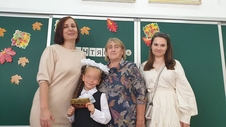 "МАМА, Я УСТАЛА": АМЕРИКАНСКАЯ СЕКТА УСТРОИЛА ОХОТУ НА РУССКУЮ ДЕВОЧКУ россия