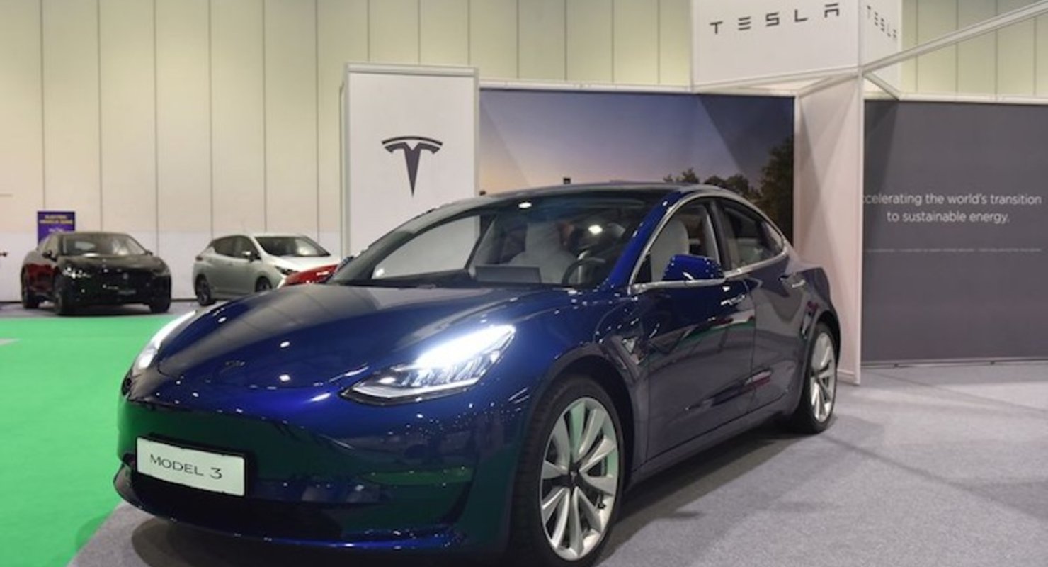 Tesla столкнулась с проблемой на крупнейшем рынке Европы Tesla столкнулась с проблемой на крупнейшем рынке Европы Автомобили