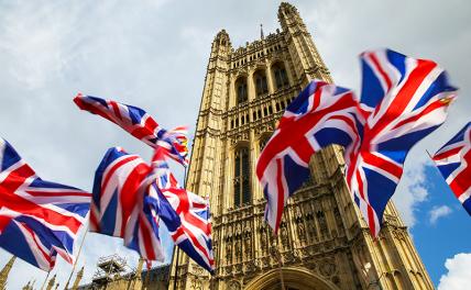 Лондон объявил войну путинским олигархам — у них отберут счета и недвижимость