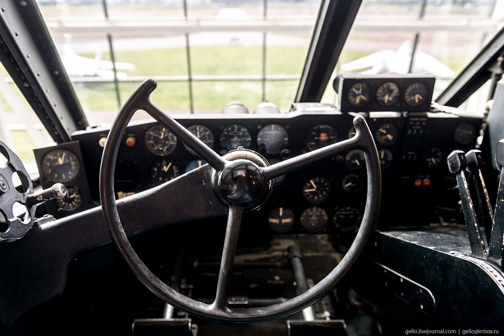 Hughes H-4 Hercules