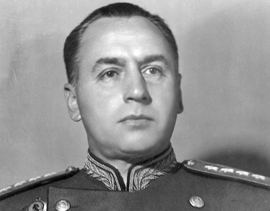 За что генералу Алексею Антонову вручили самую дорогую награду СССР