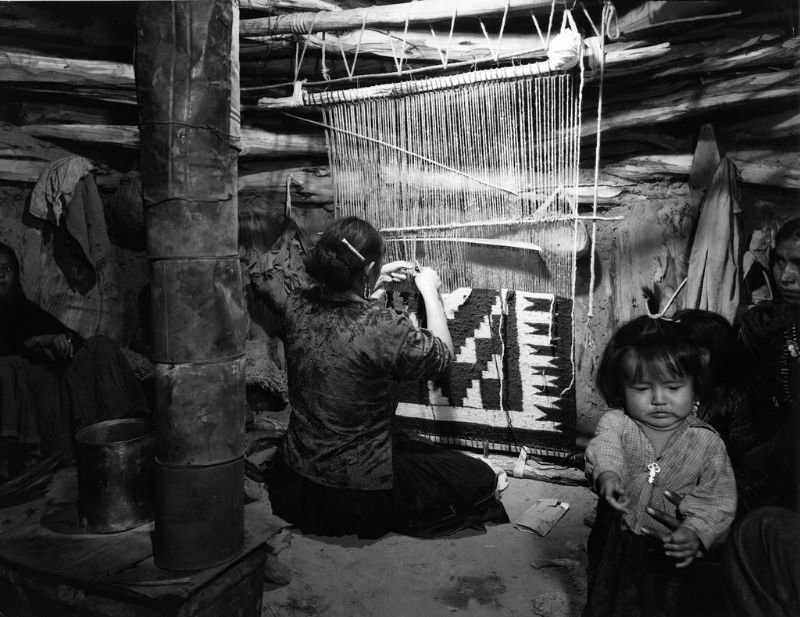 Семья племени Натани. Ганадо, Аризона, 1948 индейцы, история, навахо, фотография