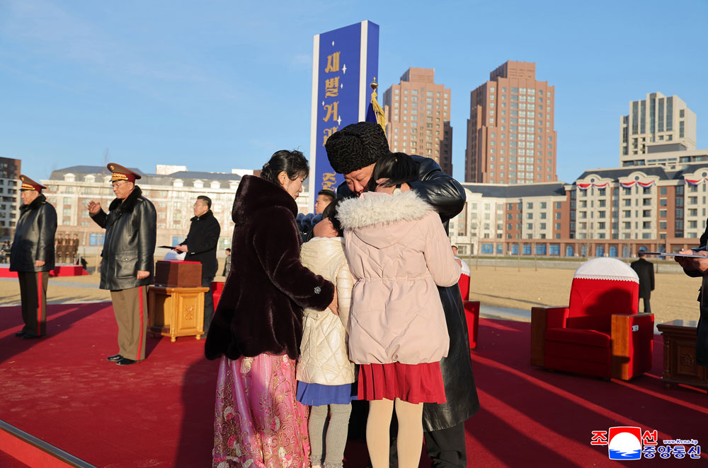 Ким Чен Ын открыл новый квартал для родственников бойцов, павших в СВО index,native-yes,ким ченын,Курская обл,[737471],Михаил Рябов,политнавигатора