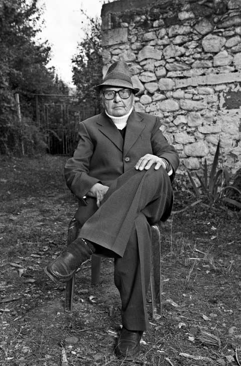 Женщино-мужчины Албании Европа