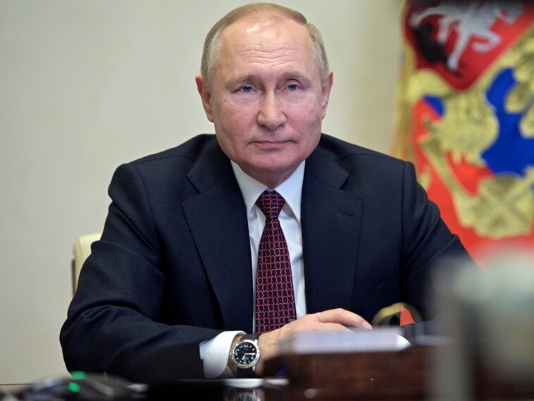 Bloomberg раскрыл позицию Путина по криптовалюте и майнингу в России