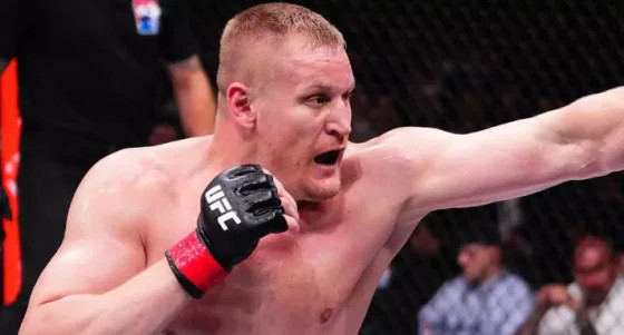 Сергей Павлович одержал победу на турнире UFC в Шанхае