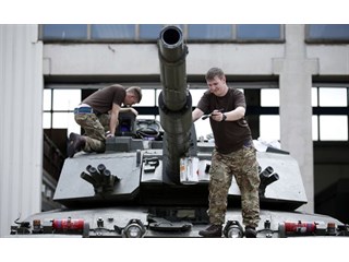 Британцу — дорого, русскому и китайцу — защита: эксперт о танках в Евразии