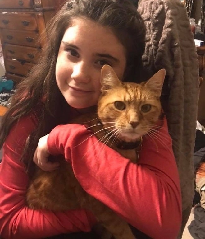 Кот и дквочка