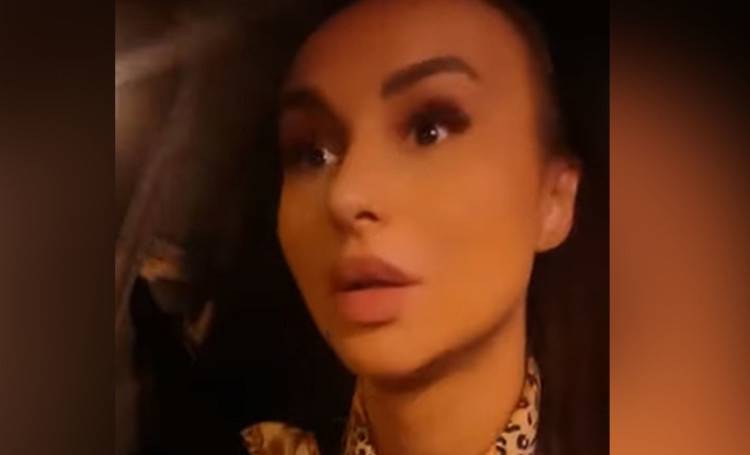 Экс-участница «Дома-2» Лера Фрост грубо высказалась в адрес Бородиной Экс-участница «Дома-2» Лера Фрост грубо высказалась в адрес Бородиной Шоу-бизнес