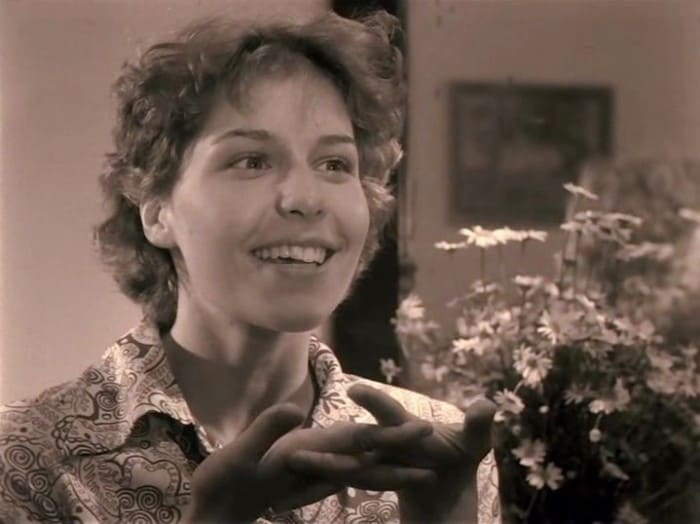 Наталья Негода в фильме *Завтра была война*, 1987 | Фото: kino-teatr.ru Наталья Негода в фильме *Завтра была война*, 1987 | Фото: kino-teatr.ru