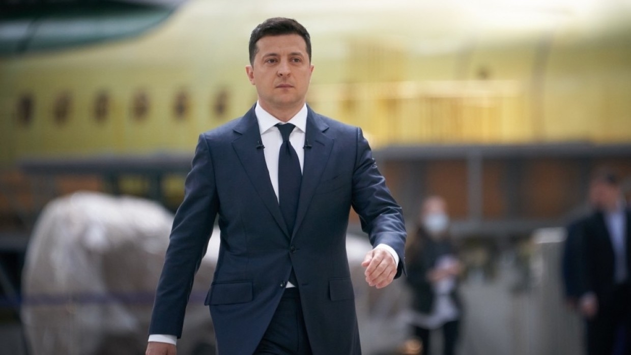 «Убогие физиономии»: Азаров высказался об умственных способностях Зеленского