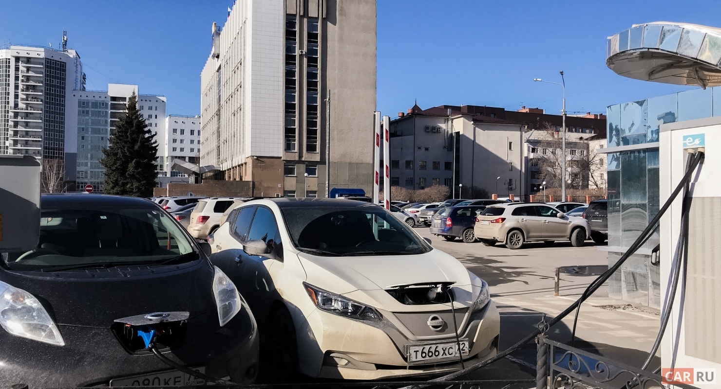 Количество зарядных станций Tesla превысило 30 000 штук: Треть из них построили за год