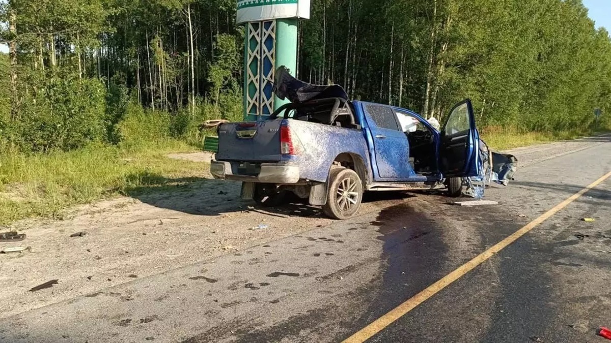 Смертельное ДТП с грузовиком на трассе в ХМАО унесло жизни двоих