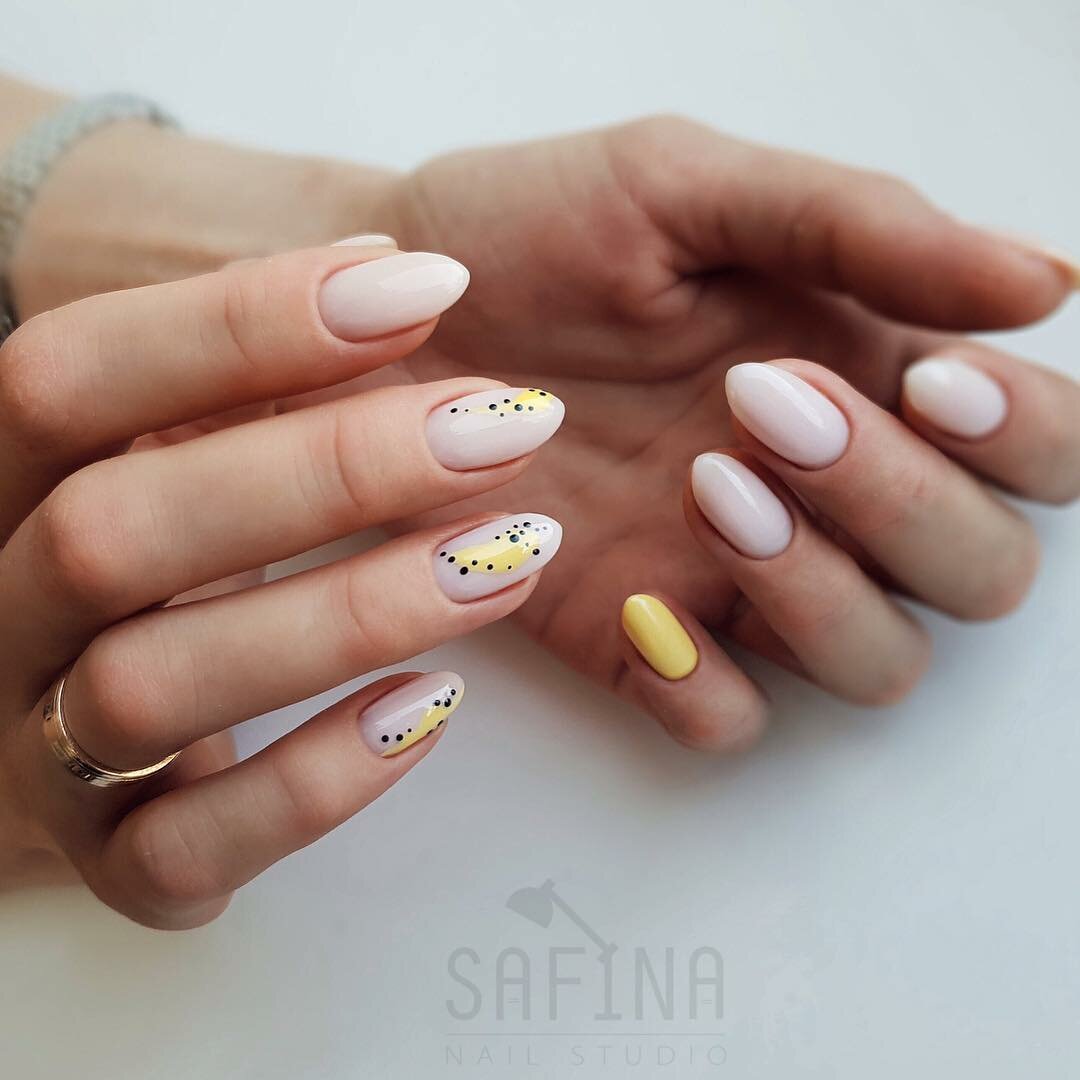  www.instagram.com/safinailstudio 