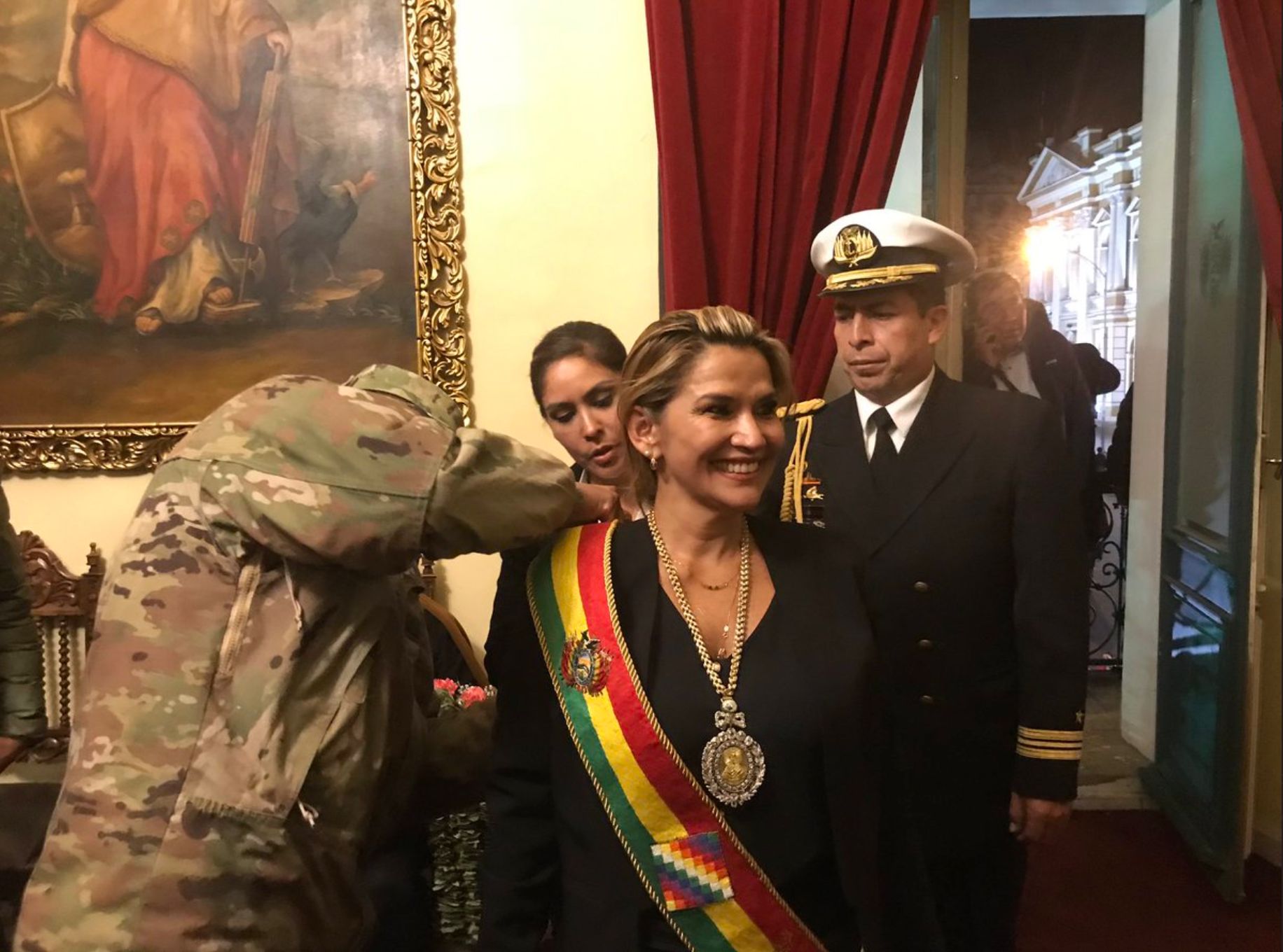 Суд в Боливии объявил приговор экс-президенту Жанин Аньес Весь мир