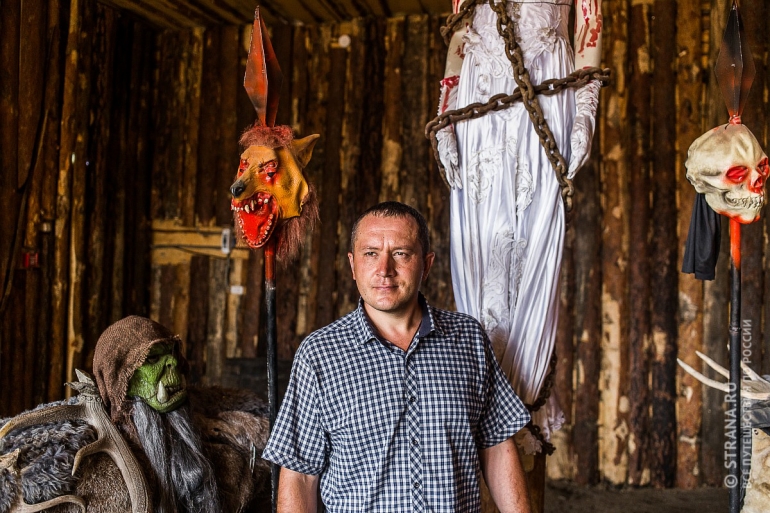 История о том, как из мусорной свалки в Сибири сделали средневековую крепость История о том, как из мусорной свалки в Сибири сделали средневековую крепость идеи,Иркутск,мусор,свалка,Сибирь