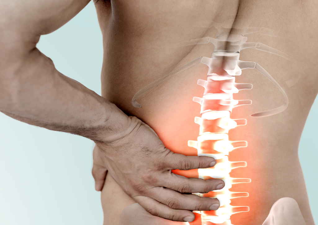 Ноет поясница? Три простых упражнения, чтобы ее "успокоить"