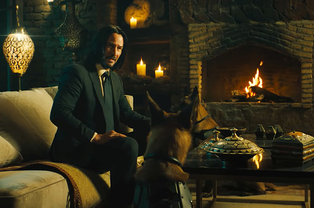 Киану Ривз и Холли Берри в трейлере фильма Киану Ривз и Холли Берри в трейлере фильма