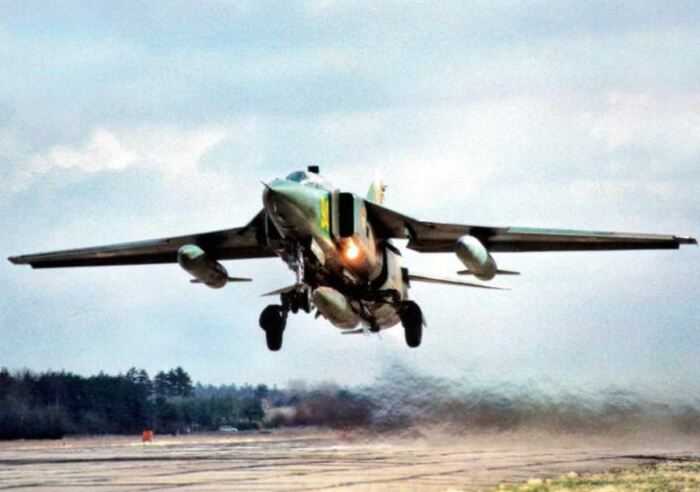 Самолет-беглец: самая нелепая трагедия с участием советского истребителя МиГ-23 интересное,интересные люди,интересные факты,история,шок