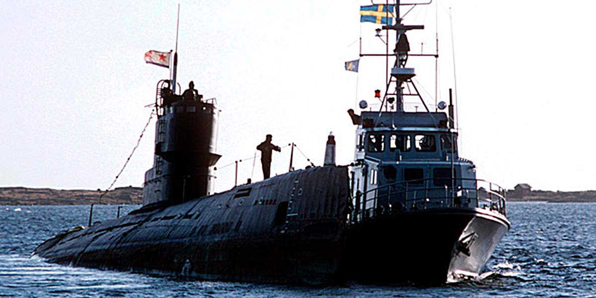 Инцидент с С-363 получил ироничное название Виски со льдом на английском это WHISKEY on the Rocks — дословно Виски на камнях, WHISKEY — американское обозначение для подводных лодок проекта 613