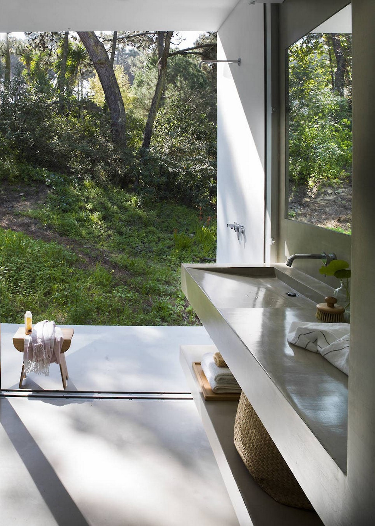 Максимально минималистская резиденция в Португалии