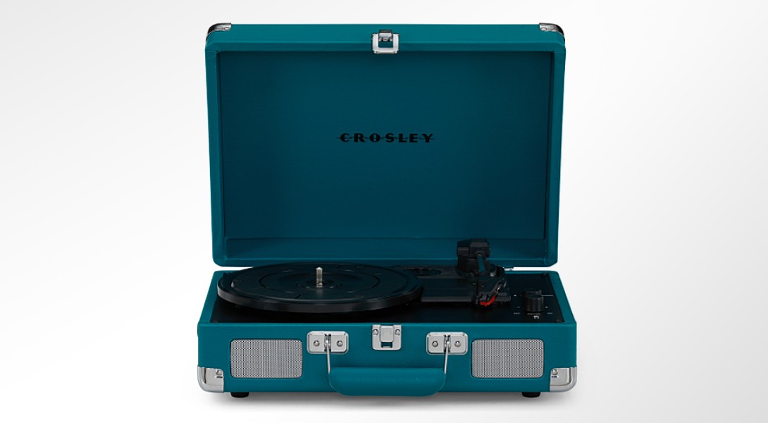 Crosley Cruiser Plus: атмосфера новогодней вечеринки с первого звука Вещи