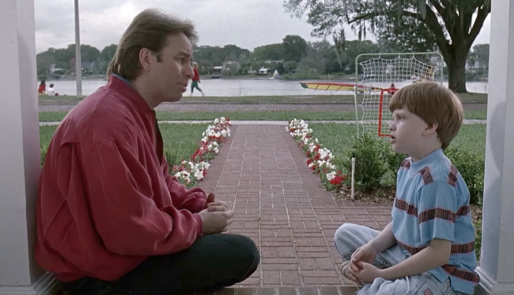 Как реагировать родителям, если дерутся мальчик и девочка ребёнка, нужно, можно, ребёнку, мальчиков, может, только, девочки, детей, агрессии, решения, совершенно, говорить, мальчику, решать, взрослых, поведение, голове, стороны, который