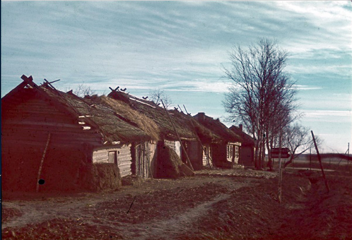 Картинка военной деревни