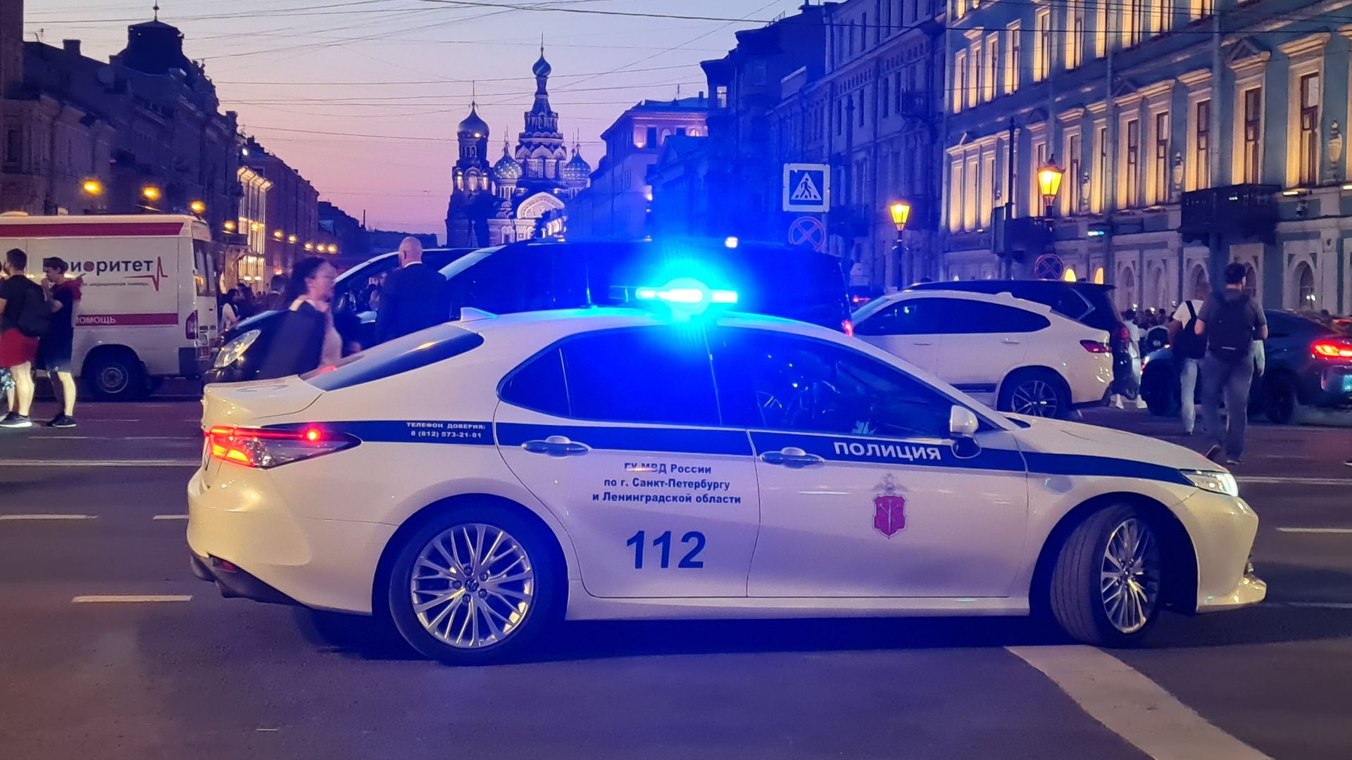 В Петербурге задержали двух подозреваемых в убийстве бизнесмена на Глухарской улице