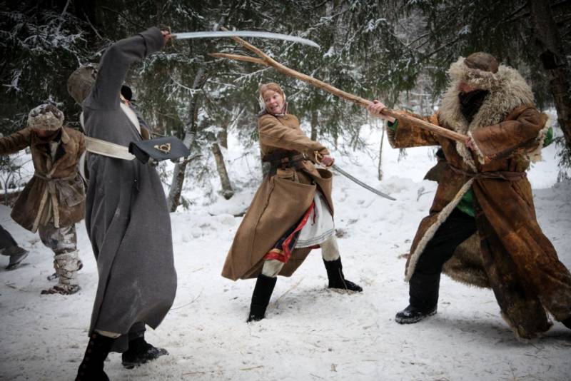 Русские партизаны 1812 года: «народная война» Русские партизаны 1812 года: «народная война» история