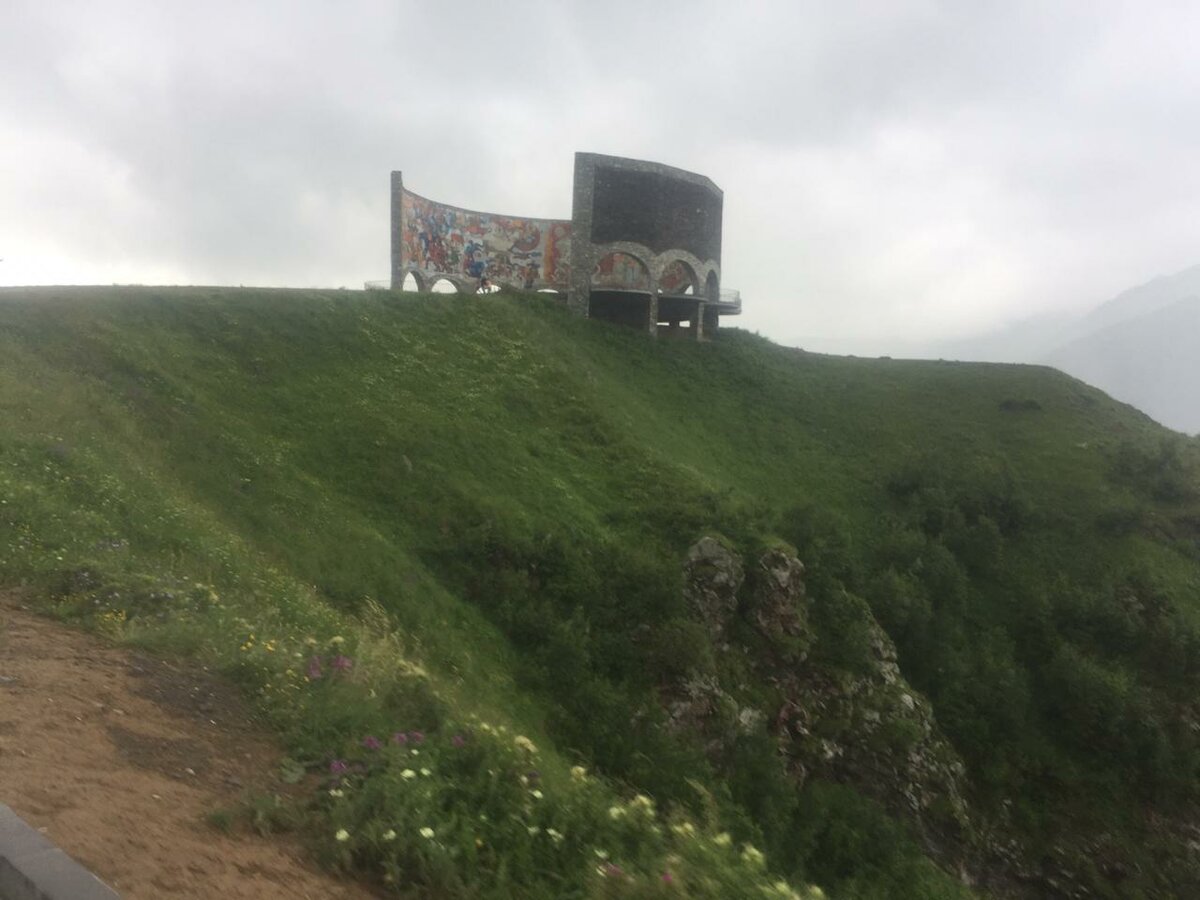 Грузия. Похоже по телику что-то врут