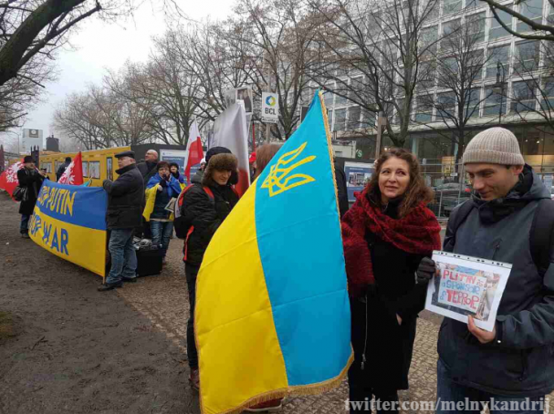 Украинские страсти в Берлине: ФРГ «накинулась» на Россию из-за Авдеевки