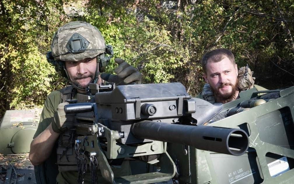 Киевские эрзацы: "американизация" советских МТ-ЛБу гранатометами Mark 19 оружие