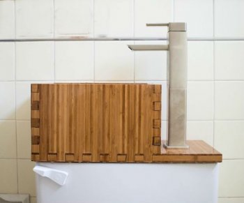 Кран с раковиной для сливного бачка