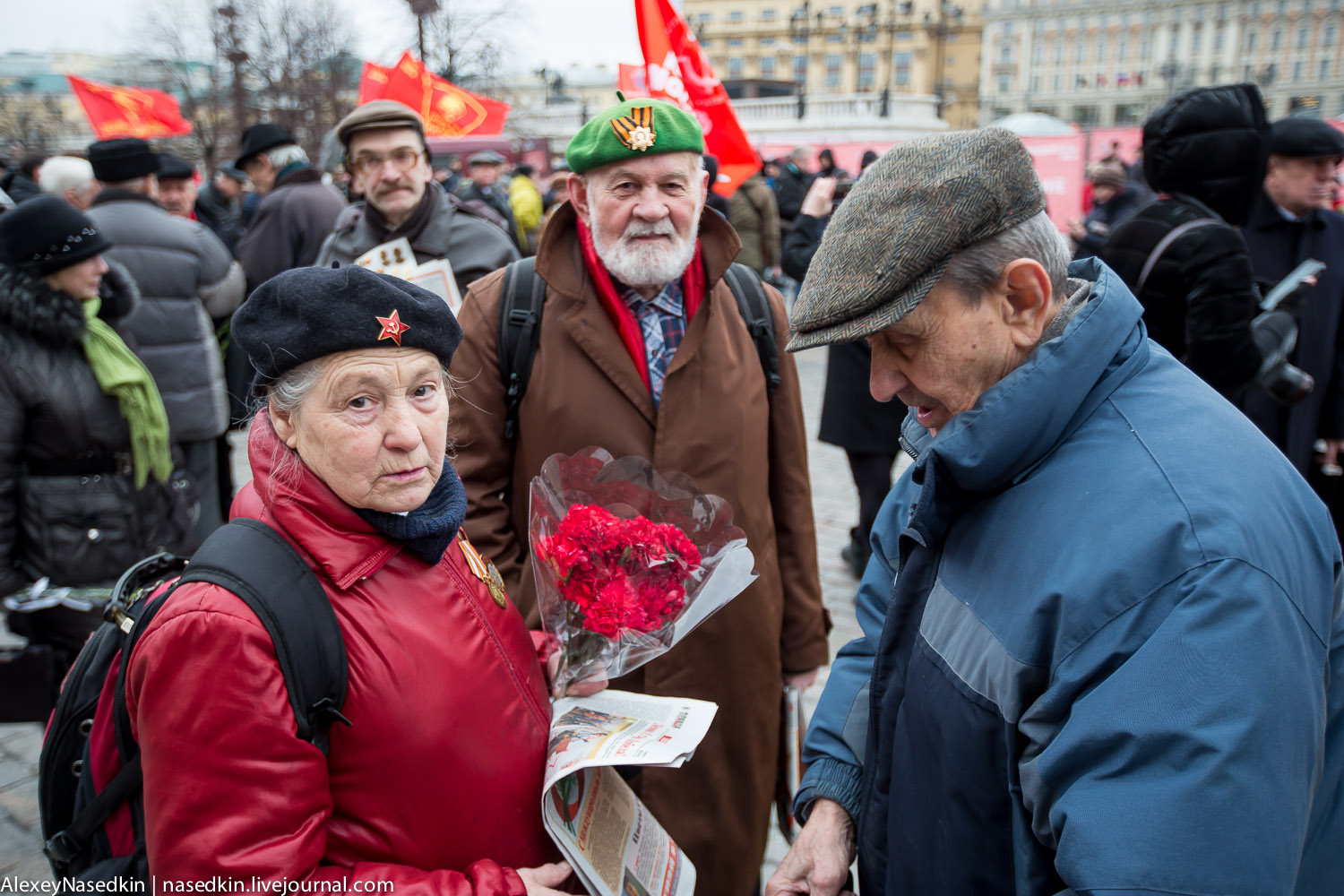 Тиранобесие. Москвичи вышли поклониться Сталину Сегодня, мысли, Алешковский, площади, журналист, сегодня, здесь, Манежной, момент, памяти, необязательно, увидишь, какие, проносятся, светлого, дедушка, отрока, помнят, гордятся, гденибудь