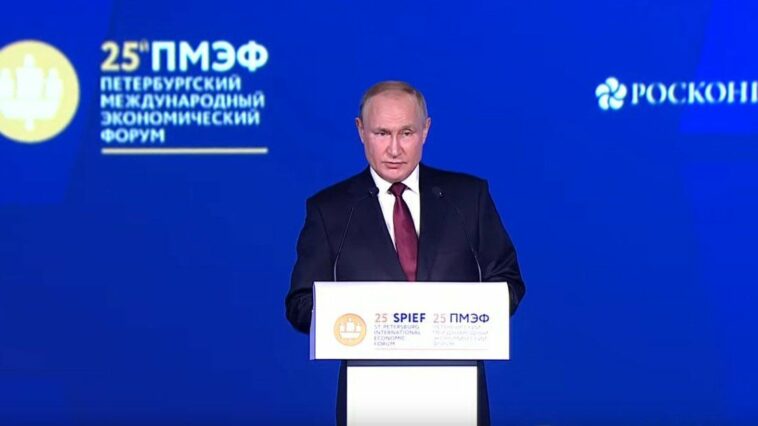 Путин заявил о провале экономического блицкрига Запада против России