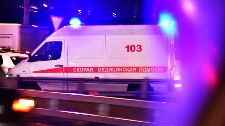В Омске шестилетняя девочка выпала из окна 13 этажа и выжила