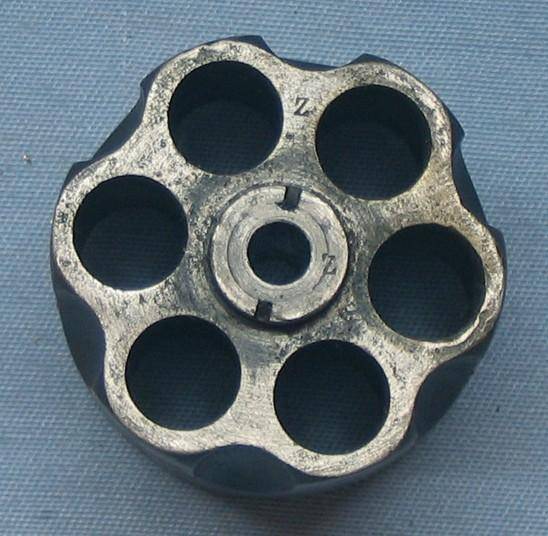 Самый «киношный» военный револьвер оружие