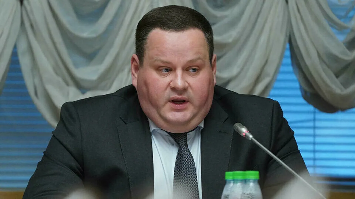 Особенности национальной борьбы с бедностью: карьера и капиталы министра Котякова