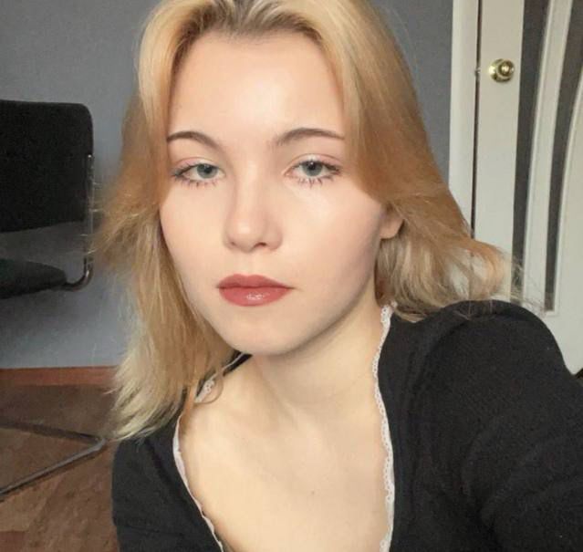 5 девушка.jpeg
