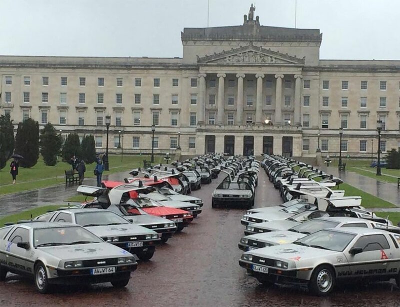 Автомобиль эпохи: легендарные и нестареющие DeLorean DMC-12 delorean dmc-12, авто, автомобили, автомобиль, машина, назад в будущее, фильм, фото